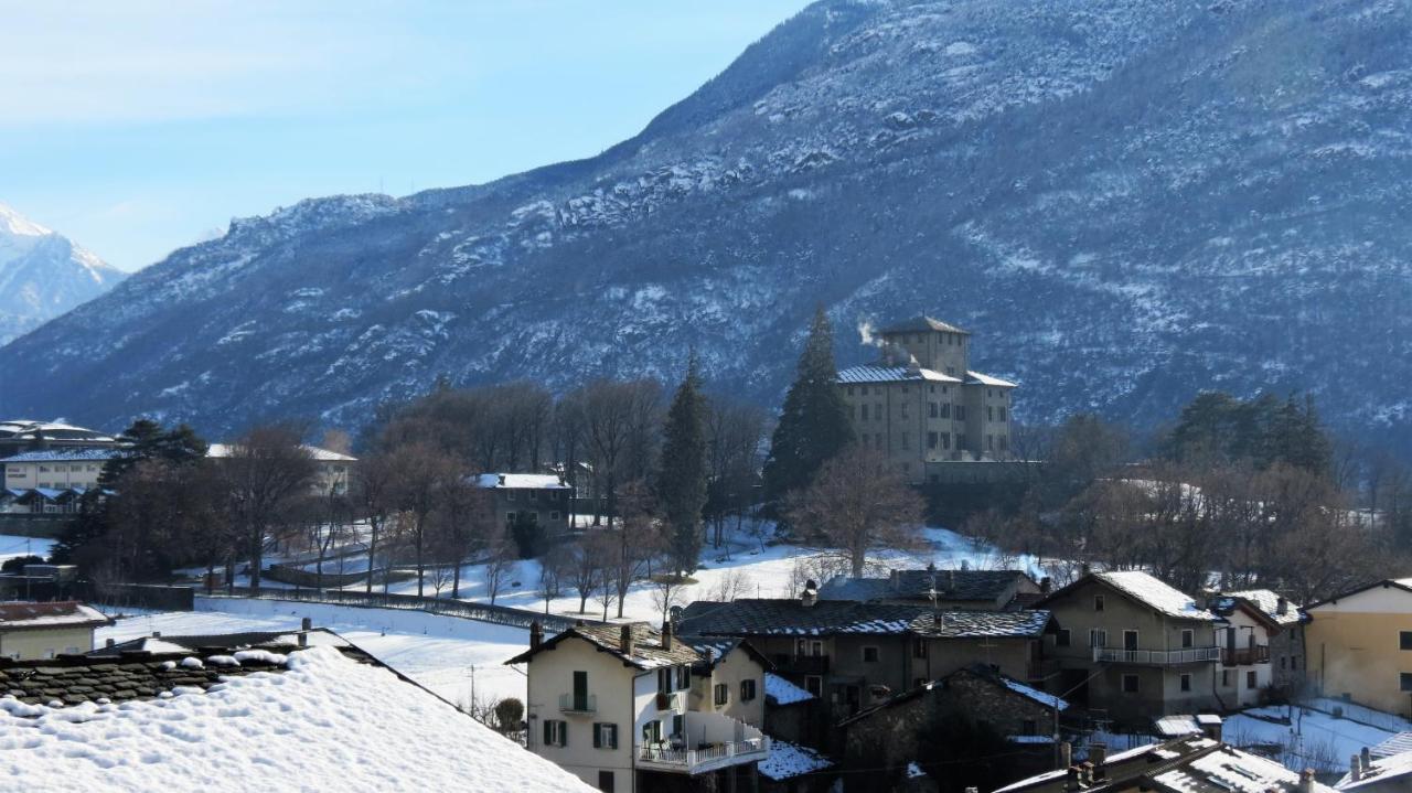 Lo Gnomo Sotto Al Glicine Lägenhet Châtillon Exteriör bild